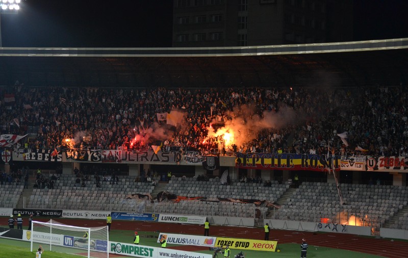 "U" CLUJ - ASTRA 0-0. "Studenţii", spre matineu. Veselovsky, la SPITAL!