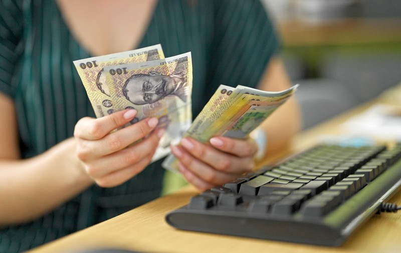 Primele efecte ale măsurilor fiscale propuse de Guvernul Bolojan. Anunțul despre ROBOR făcut de Ministerul de Finanțe