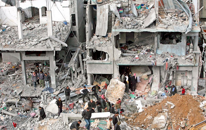 Palestinienii nevinovaţi îi imploră pe israelieni: "Nu ne mai omorâţi copiii!"