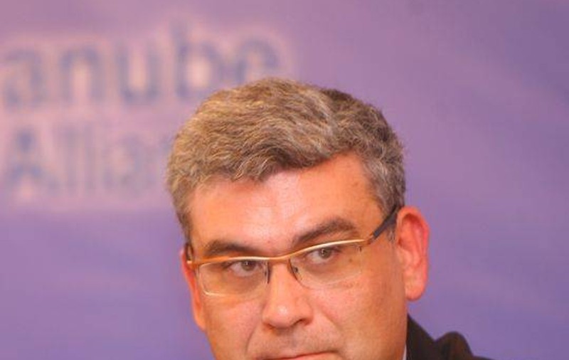 Teodor Baconschi a șters de pe blog postarea care i-a adus revocarea, imediat după demitere