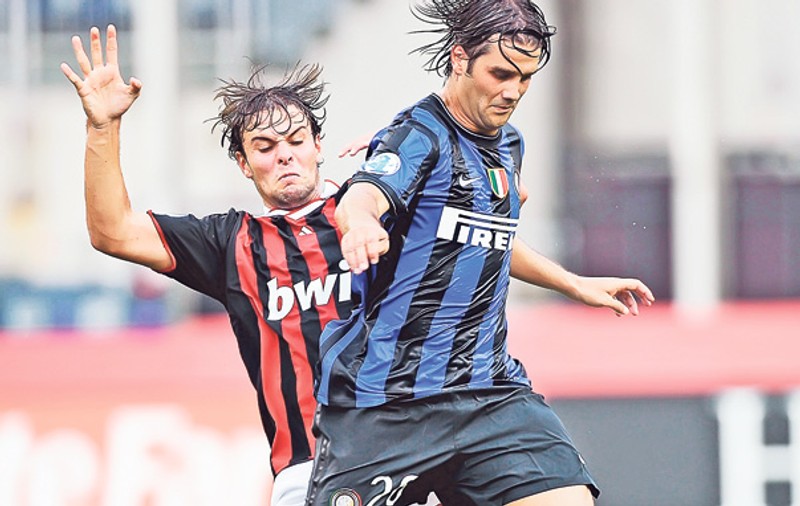 Chivu, regele trofeelor