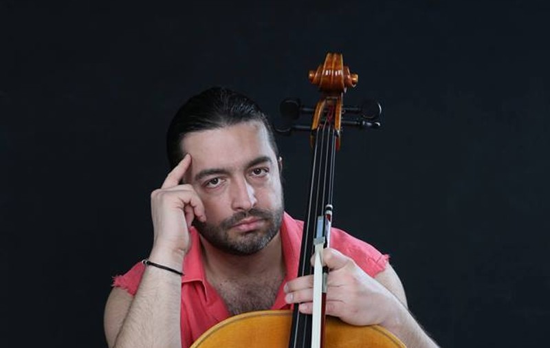 Violoncelistul Adrian Naidin, mesaj dur după ce a căzut de la etaj, în timpul unor percheziții