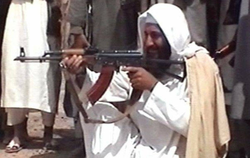 Incredibil! Au găsit în ascunzătoarea lui Osama ben Laden biblii cu mesaje codate