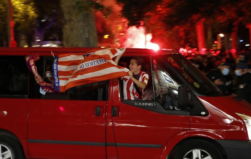Un băiat de 14 ani a murit la Madrid în timp ce sărbătorea titlul câștigat de Atletico