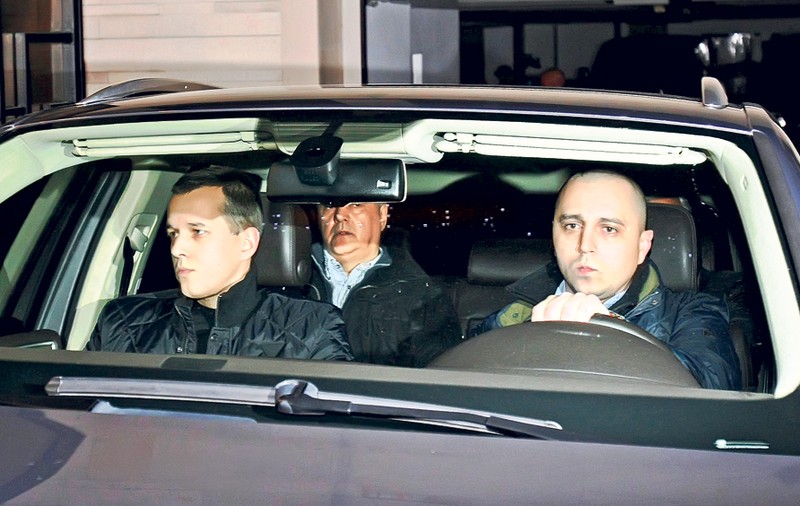 Copiii lui Adrian Năstase, şocaţi de arestarea acestuia