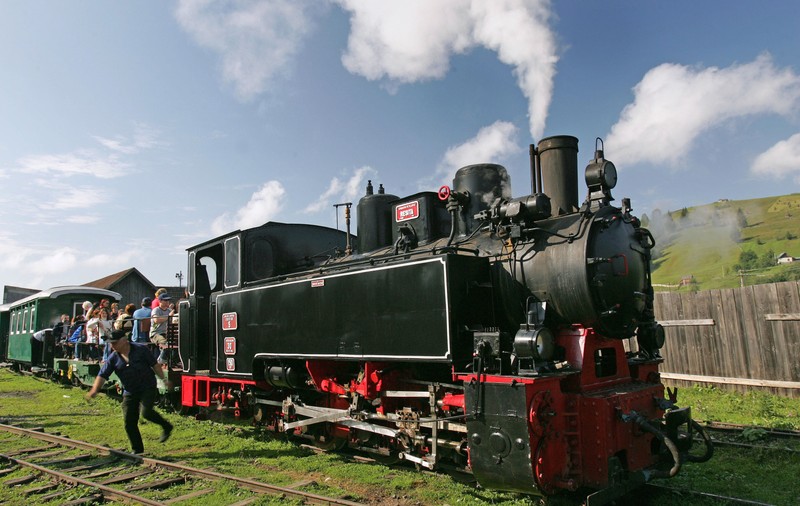 Dosar penal pentru vătămare corporală din culpă în cazul deraierii locomotivei Mocăniţei