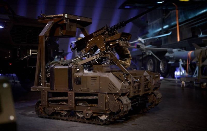 Pentru prima dată, roboții au capturat poziții ale armatei Rusiei, fără ajutorul soldaților. „Viitorul este aici”, a anunțat Zelenski