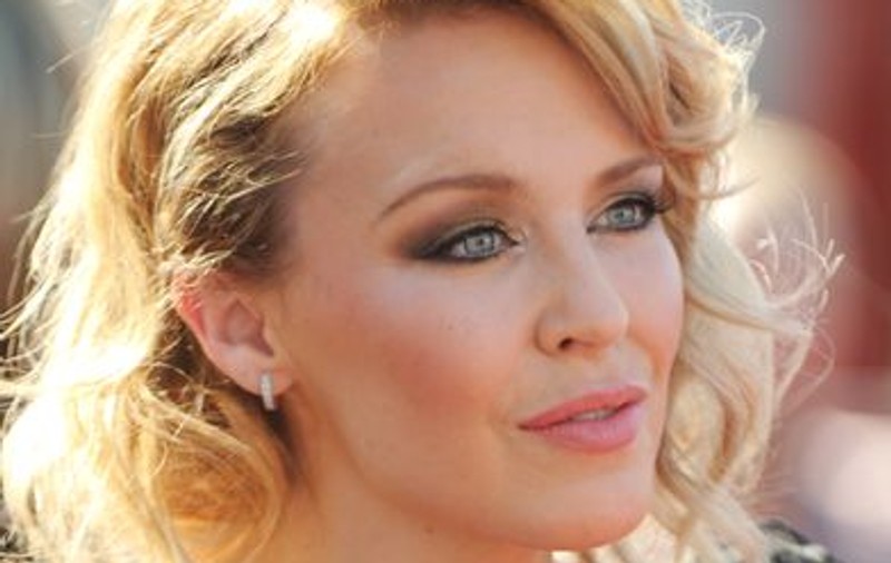 Kylie Minogue a fost ameninţată pe Twitter de un fan