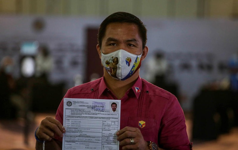 Pugilistul Manny Pacquiao și-a depus oficial candidatura la funcția de preşedinte al Filipinelor