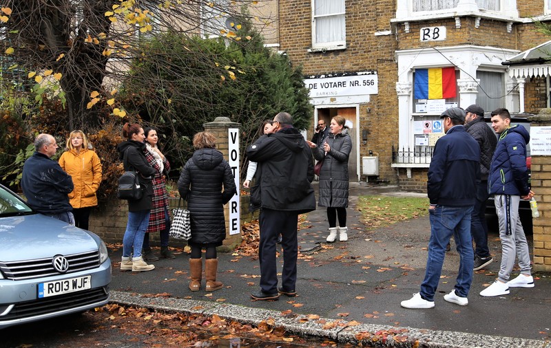 Harta interactivă a secțiilor de votare din străinătate, lansată de MAE. Call center pentru diaspora