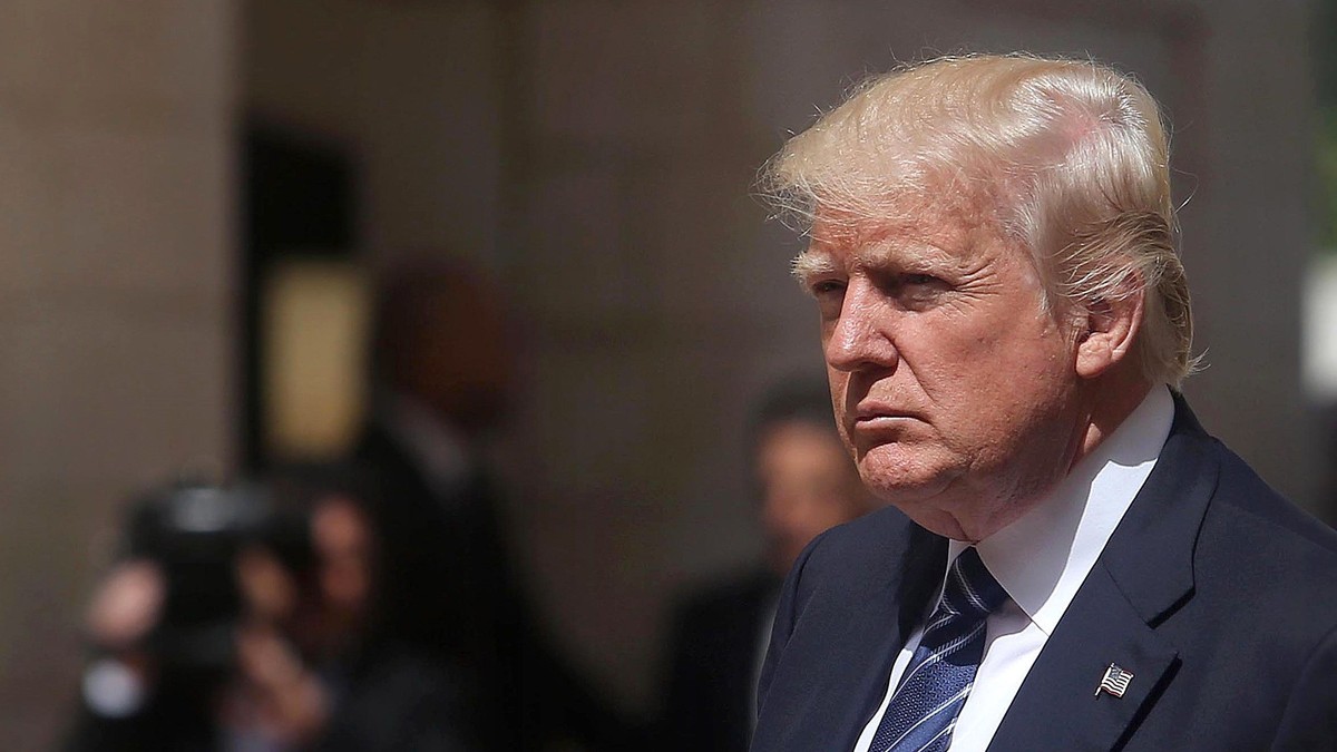 Trump dat în judecată pentru încălcarea libertății la exprimare