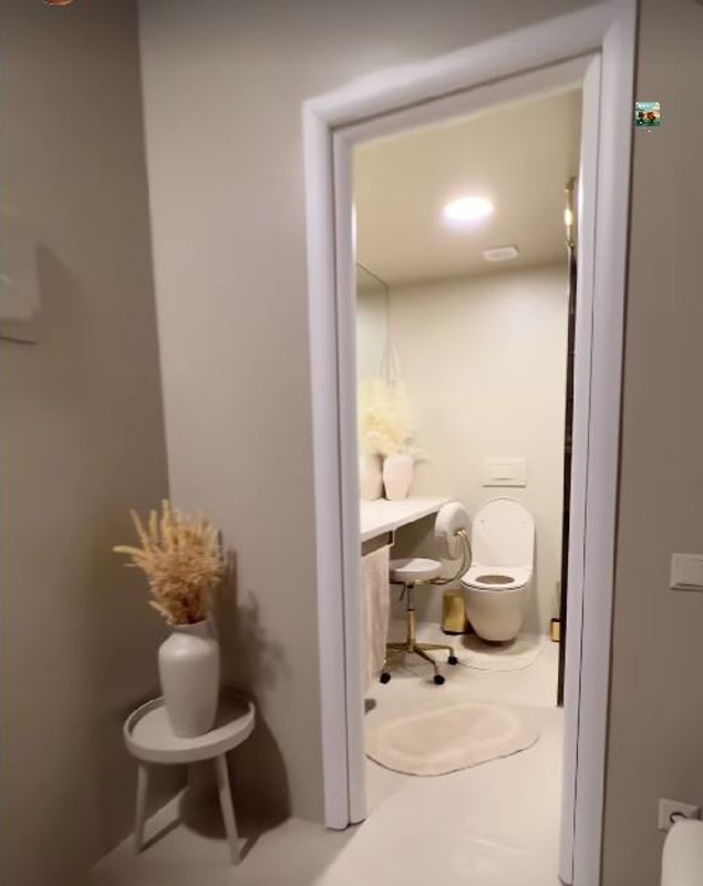 Noi imagini din casa Claudiei Iosif, fosta iubită a lui Dorian Popa. Are un pat atipic și la etaj a făcut camera pisicilor
