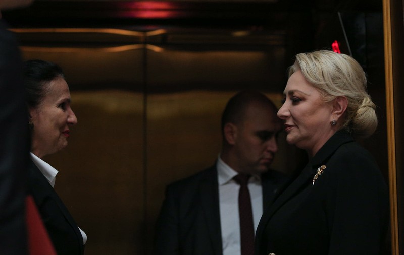 Presa internațională: „Guvernul României a căzut după votul Parlamentului”