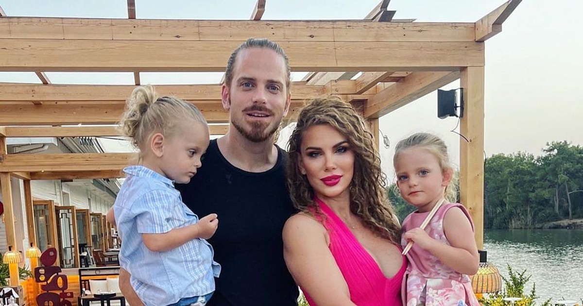 Alina Laufer și familia sa