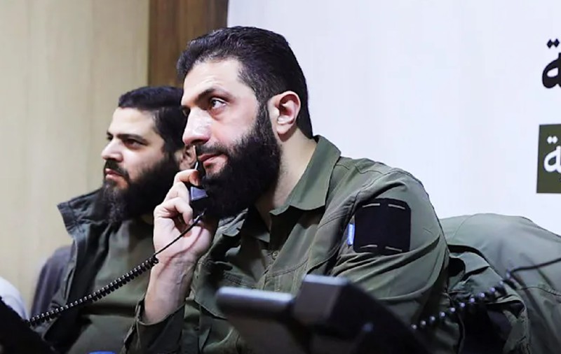 El e omul „în fața căruia Assad tremură”. Abu Muhammad al-Jaulani conduce ofensiva rebelilor în Siria și SUA oferă 10 milioane de dolari recompensă pentru prinderea lui