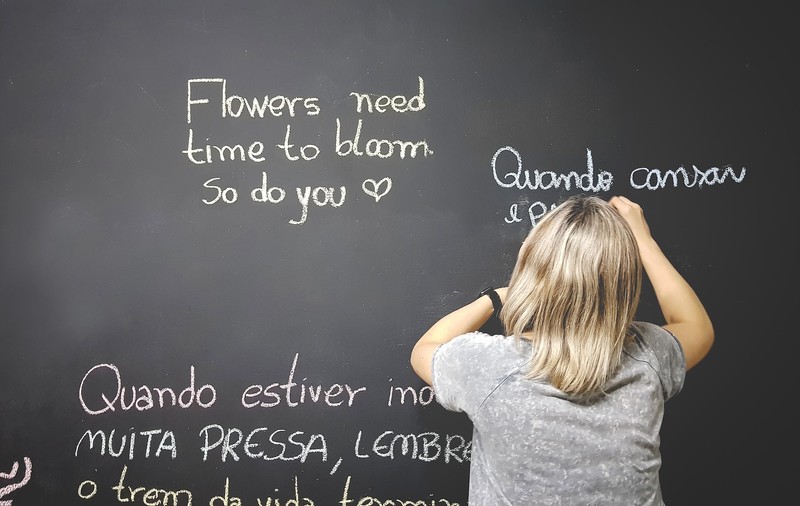 Top 5 cursuri la care să îți înscrii copilul dacă vrei să se dezvolte cât mai bine