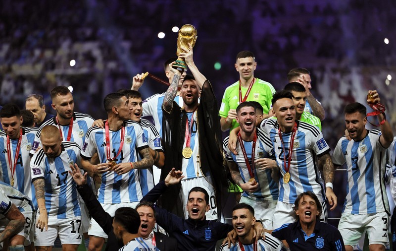 Argentina lui Messi este noua campioană mondială, după ce a învins Franța la loviturile de departajare. Mbappe, golgheterul competiției