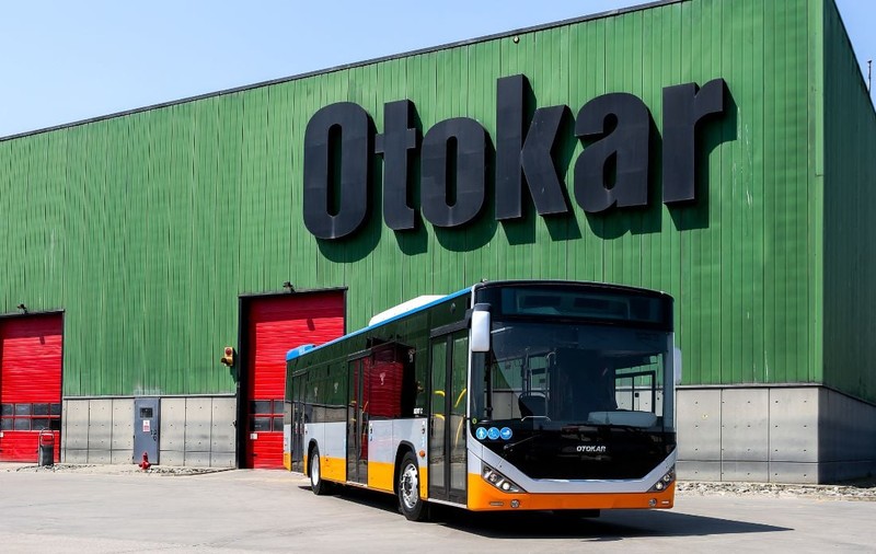 Italienii au cumpărat, cu 26 de milioane de euro, 90 de autobuze Otokar prin PNRR, dar unele dintre ele sunt prea lungi pentru a fi folosite în orașe