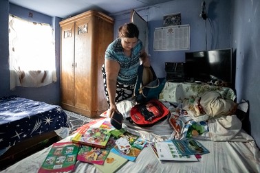 Familia Marin locuieşte într-o singură cameră cu hol