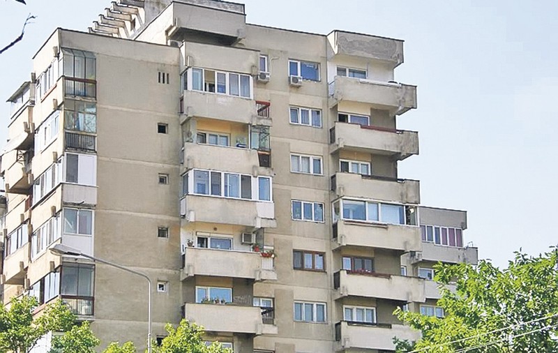 Apartamentele vechi, mai scumpe decât cele noi