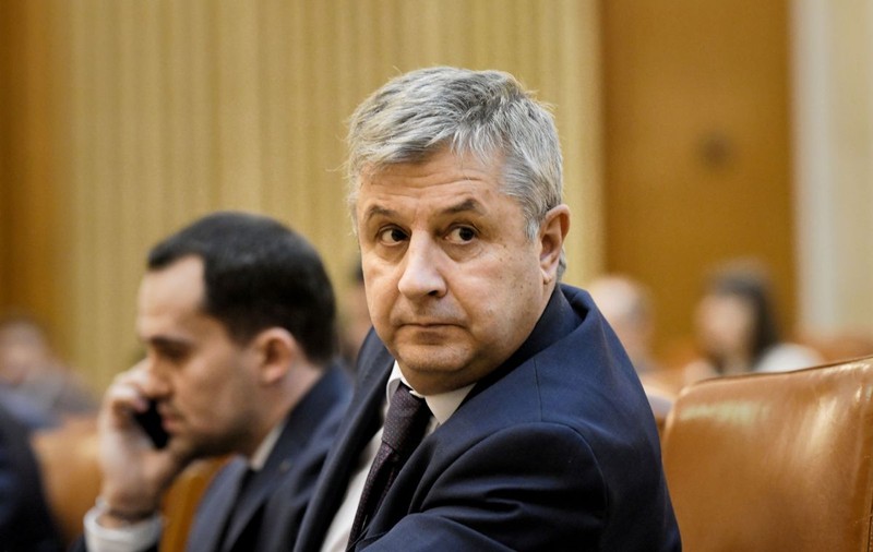 USR acuză PSD și PNL că îl ajută pe „părintele OUG 13” Florin Iordache să rămână cel puțin 5 ani la șefia Consiliului Legislativ