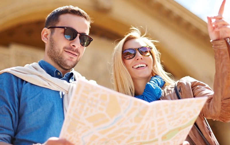 Circuit turistic cu însoțitor vs City Break