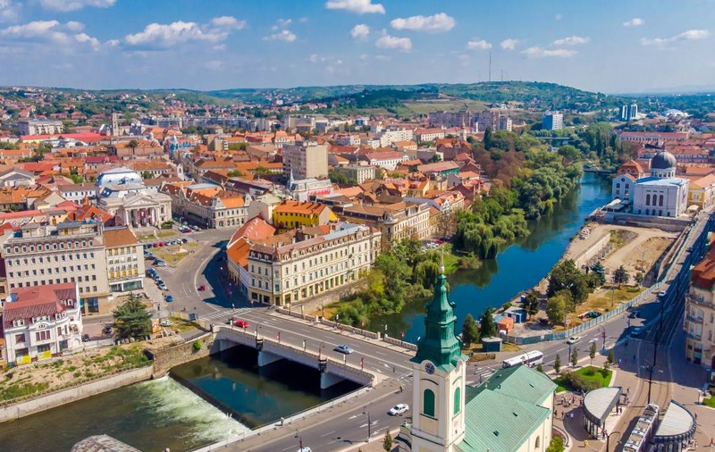 După 20 de ani de privați, Primăria Oradea își ia gunoiul înapoi. Nu mai există o situație asemănătoare în țară