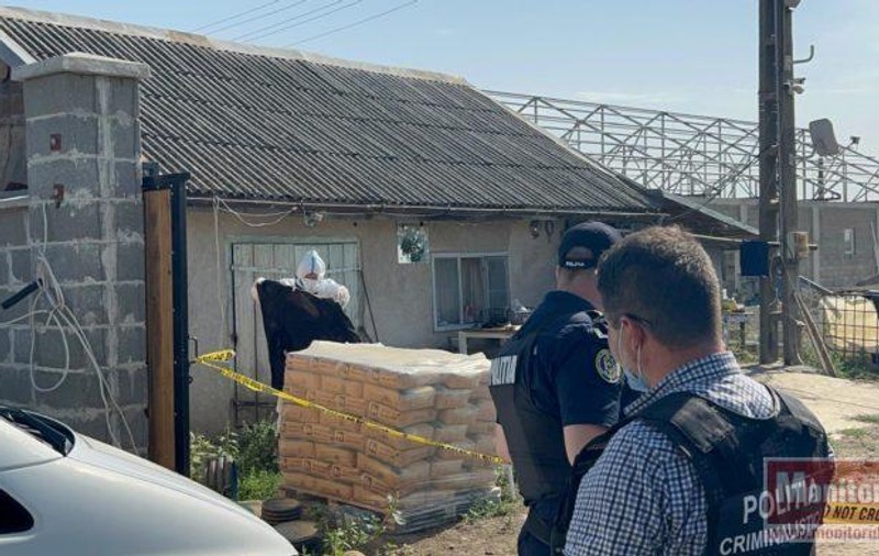 Ucrainean găsit împuşcat în cap, cu o armă de vânătoare alături, lângă Dorohoi