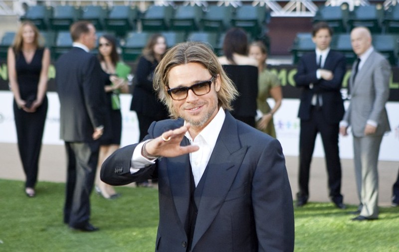 Brad Pitt: "Jennifer Aniston e o prietenă dragă"