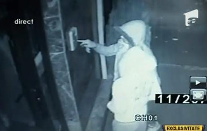 Un nou scandal între Oana Zăvoranu şi fostul proprietar! Vezi ce jigniri şi gesturi obscene au avut loc! Foto