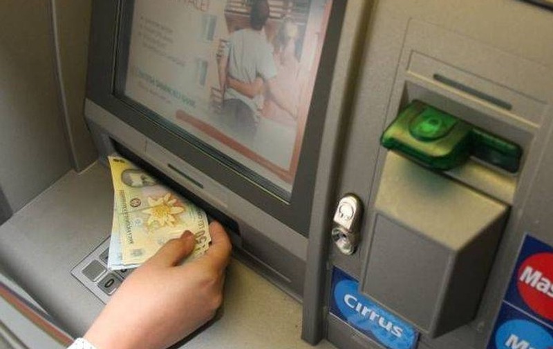 SALARII MAI MARI, ÎN 2014! Uite cine va beneficia de creşteri 