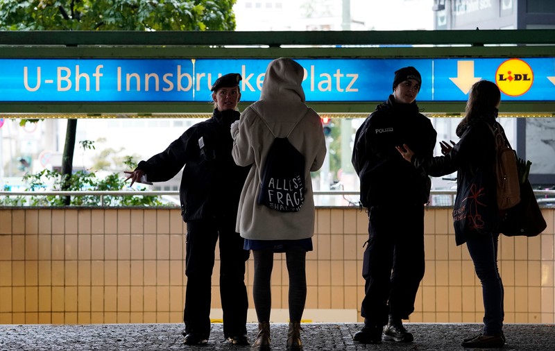 FOTO | Aproximativ 10.000 de oameni au fost evacuați în Berlin pentru dezamorsarea unei bombe