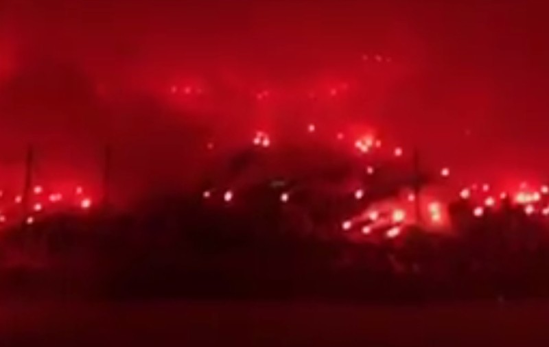Un fan polonez a murit, iar colegii l-au onorat cum se cuvine. Au umplut peluza și au făcut show, chiar dacă nu era meci | VIDEO