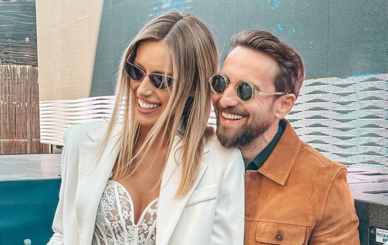 Ce a pățit Dani Oțil acasă: „Ăsta e blestemul nevestelor de la Power Couple”. Gabriela Prisăcariu l-a filmat în ipostaza neașteptată
