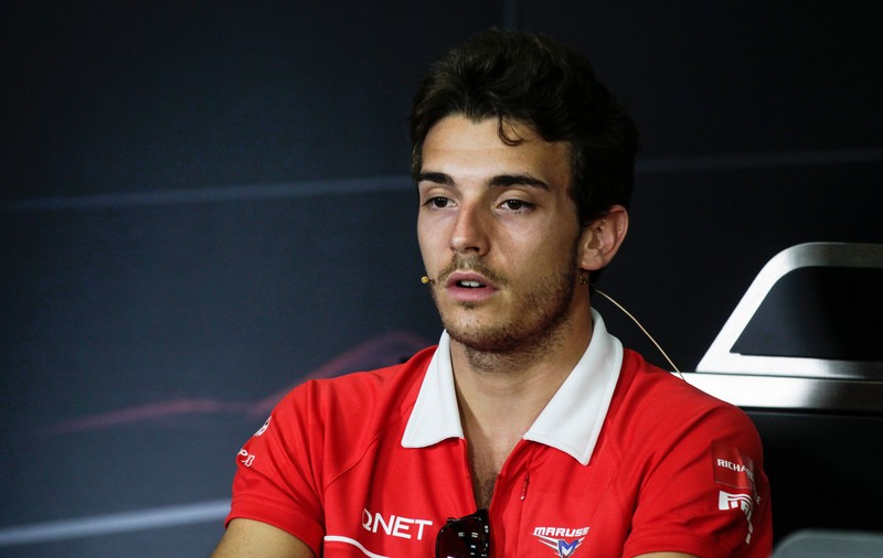 Capul pilotului de Formula 1 Jules Bianchi a fost strivit de 1,4 tone! | FOTO & VIDEO