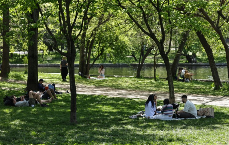 Parcurile din București, locuri perfecte pentru relaxare după mesele de Paște