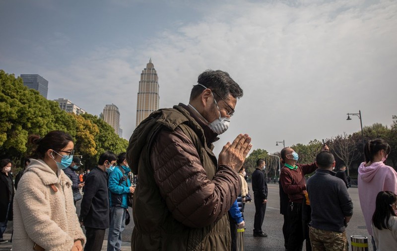 Cum arată libertatea după 43 de zile de carantină totală în Wuhan. „Am fost atât de entuziasmată încât am izbucnit în plâns”