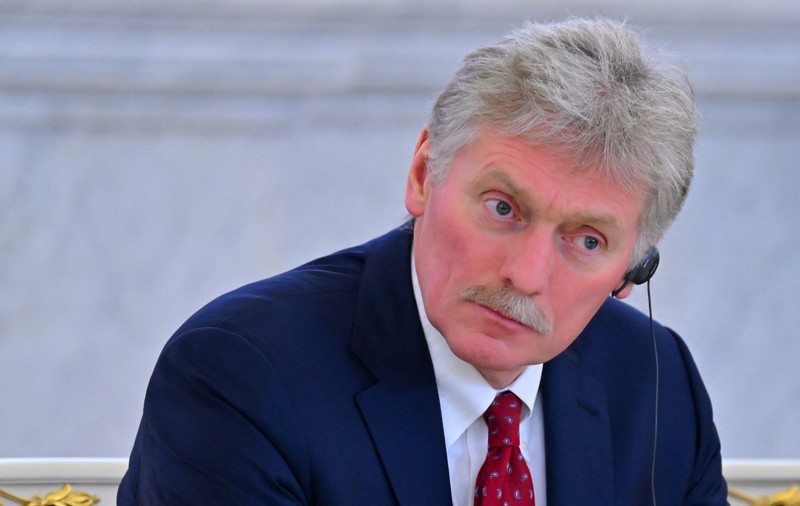 Kremlinul anunță o „pauză” în negocierile trilaterale de pace în Ucraina. Volodimir Zelenski îi acuză pe ruși că le sabotează și încearcă să profite de războiul din Iran