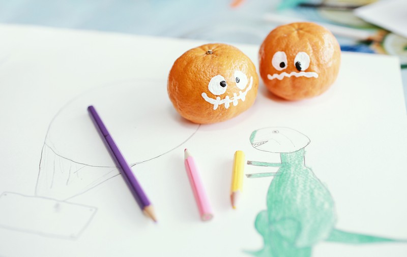 Activități de Halloween pentru copii - decorațiuni haioase de toamnă de făcut în casă
