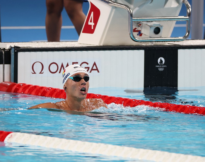 David Popovici, al treilea înotător român cu aur la Olimpiadă