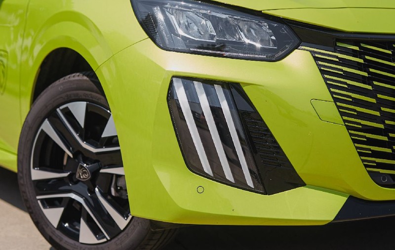 Peugeot a făcut rechemare în service pentru 600.000 de mașini care sunt prea silențioase