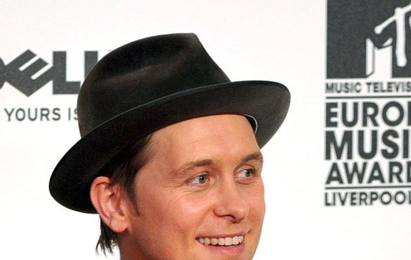 Mark Owen îşi vinde casa pentru a-şi salva căsnicia