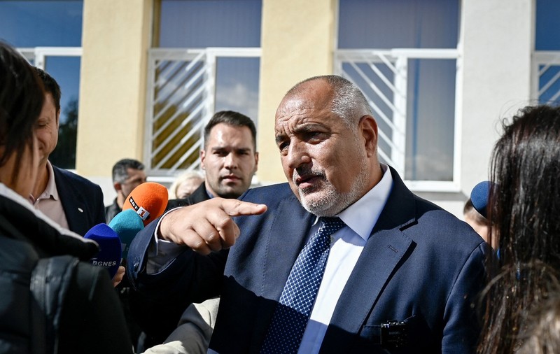 Partidul fostului premier Borisov e pe cale să câștige alegerile din Bulgaria, deși a obținut doar un sfert din voturi, conform exit-poll-urilor