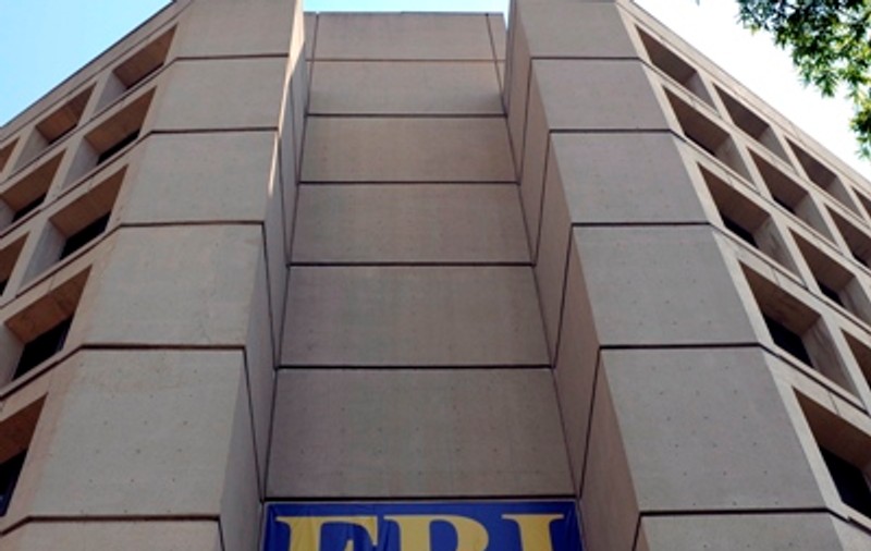 Se caută agenţi FBI