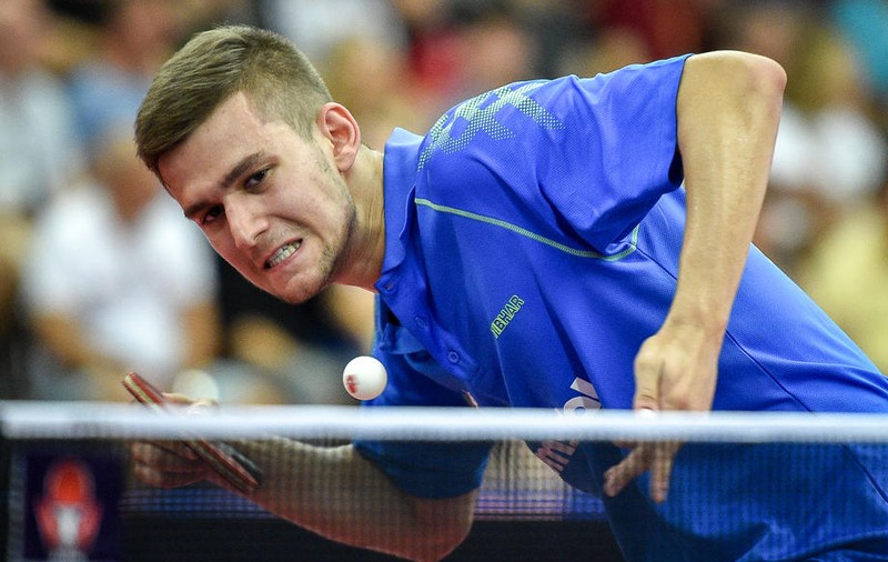 Cristian Pletea, jucător român de tenis de masă, derapaj la un meci cu un adversar din Asia. „Dacă-i f.. una în freză îi sare și capul, și paleta”