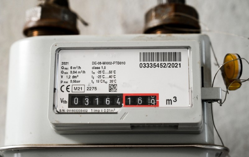 Românii ar putea primi 71 de lei de la stat pentru facturile la energie care vor exploda după 1 iulie. Cine a făcut propunerea