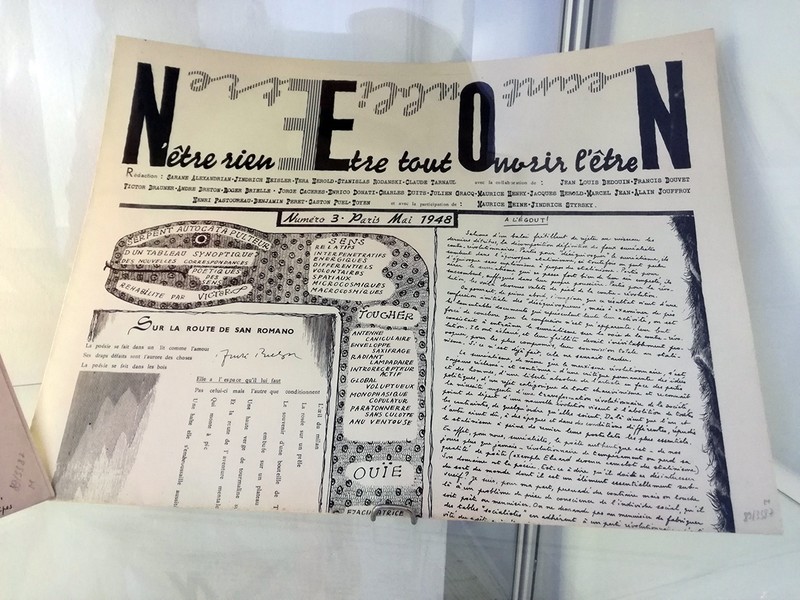 Prima pagină dintr-un număr al ziarului Néon