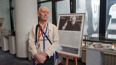 Jirí Felix, cehul îndrăgostit de România. Jirí Felix, la o expoziție la Academia Română