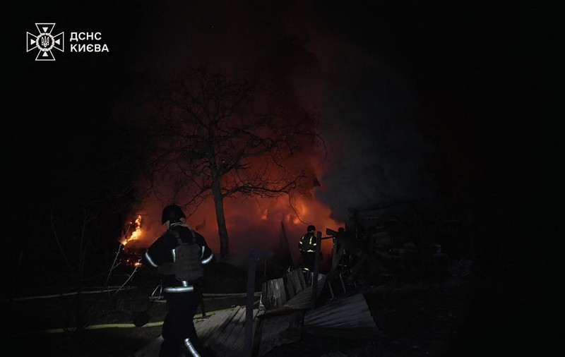 Ucraina, ținta a peste 200 de drone rusești în ajunul marcării a trei ani de la invazie: „Un record pentru un singur atac”