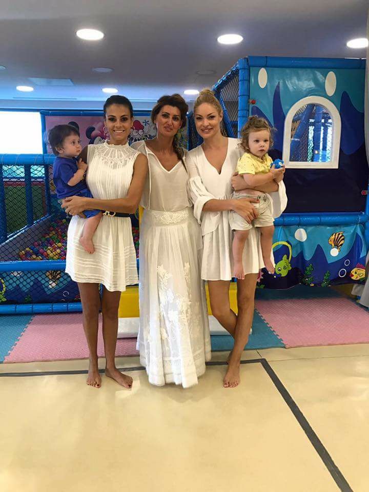 Fetița Ancăi Serea a împlinit 10 ani. Valentina Pelinel și băiețelul ei, prezenți la petrecere